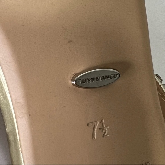 Tony Bianco Metallic Sandal Nappa Leather Gold Rhinestone Square Toe Sz 7.5 - Picture 15 of 15